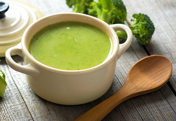 Low-Calorie Broccoli Soup