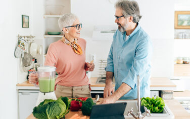 couple cooking